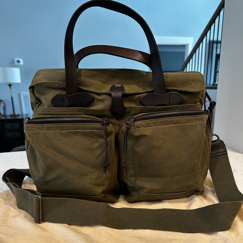 Filson 24 Hour Tin Cloth Briefcase